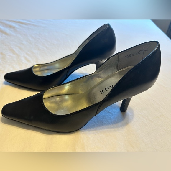 Rampage size 10 pointy toed heels - Picture 2 of 3